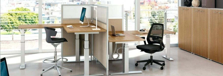 bureaux-de-travail-assis-debout-choisir-des-modeles-de-pietements